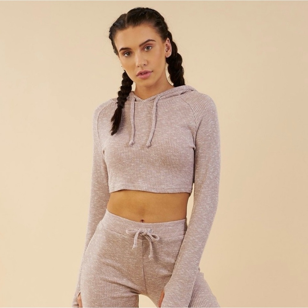 Gymshark Slounge Crop Hoodie in Taupe Mark